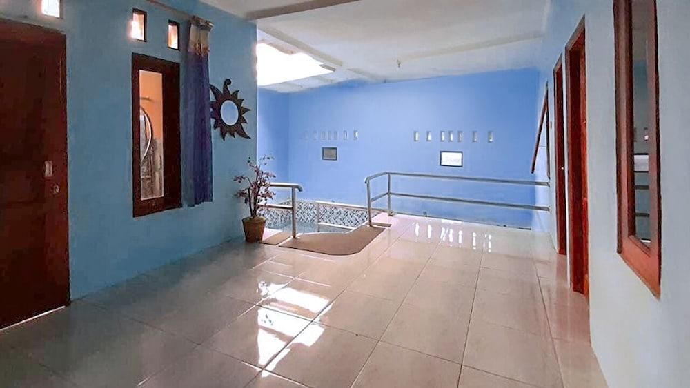 فيلا بوندوك إنداه باي روانج نيامان داخلي