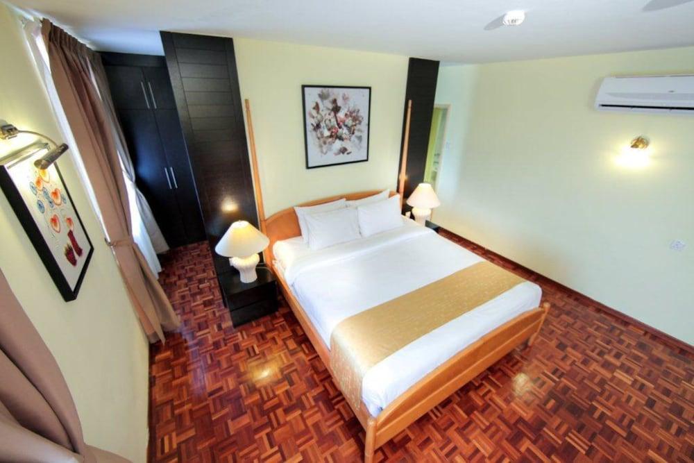 لوتس ديسارو بيتش ريزورت