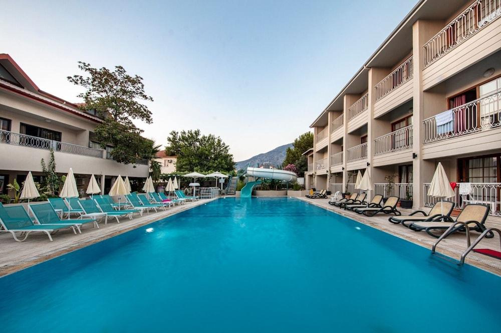 جولدن لايف ريزورت هوتل آند سبا الصورة الأساسية