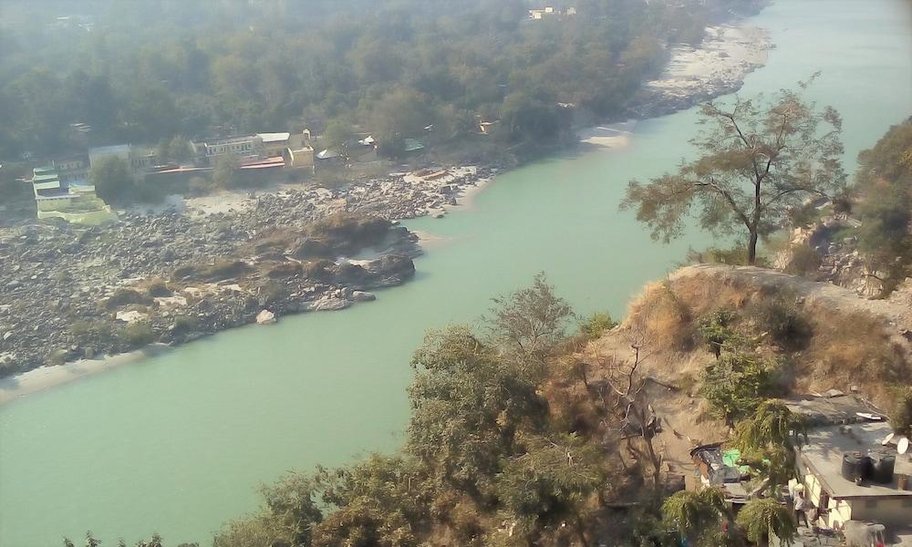 هوتل جانيشا إن جانجا فيو منظر من الجو