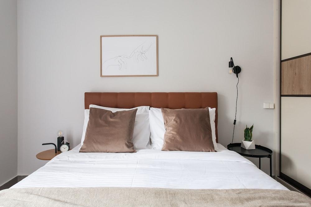 أب ستريت مودرنايزد آند سبيشوس 2 بد روم أبارتمنت إن تشالاندري غرفة