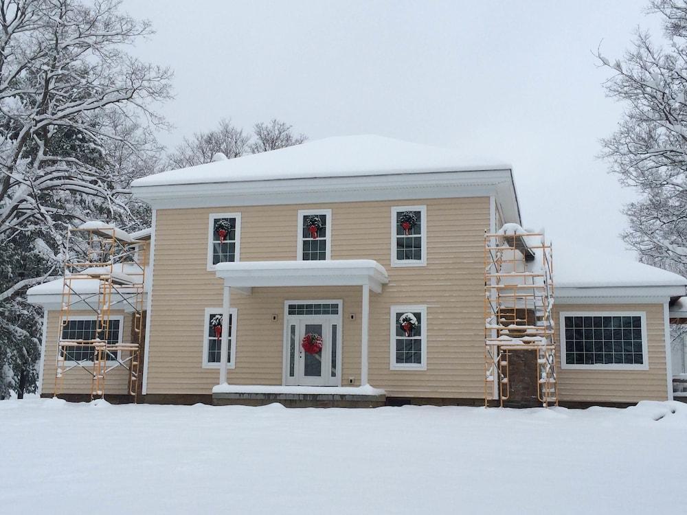 كريستال رَن سويتس أوف سبرينغبورو المنطقة الخارجية