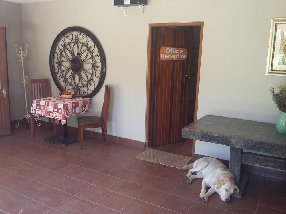 La Vue Guest Lodge and Function Venue Reception