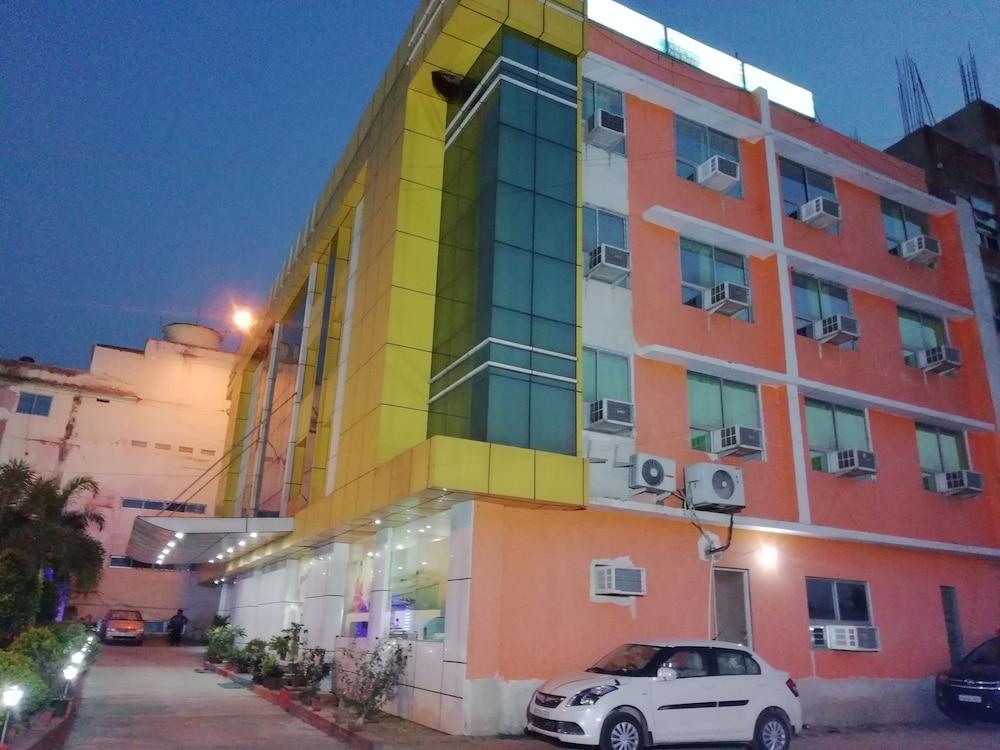 Hotel Nalanda Regency Rajgir