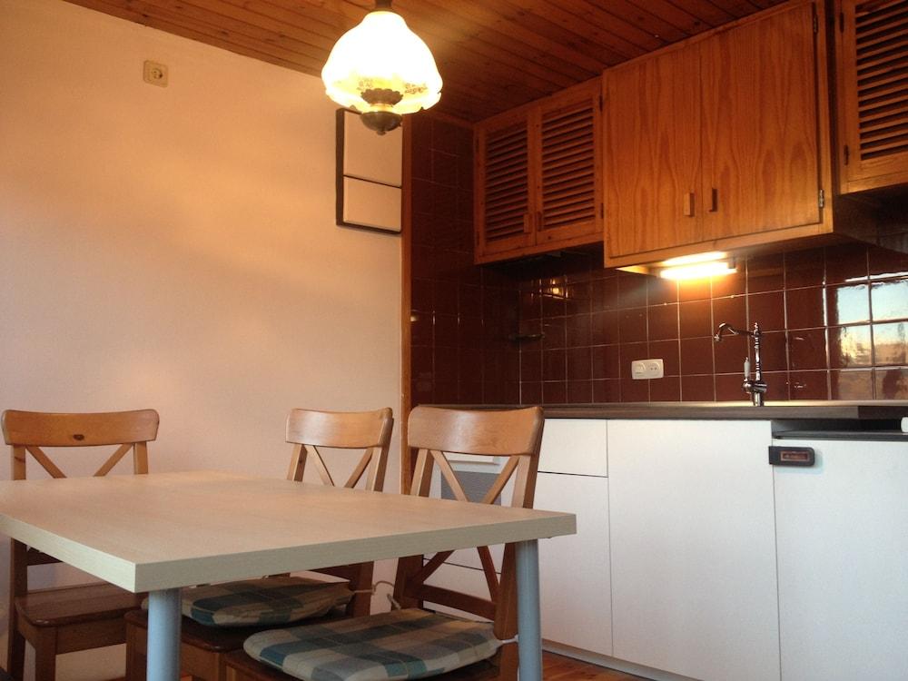 Plaça Vedruna Private kitchen