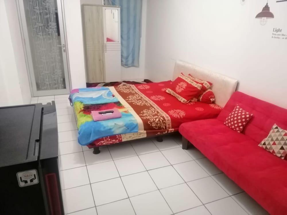 ديندا أبارتمنت جونونج بوتري سكوير غرفة