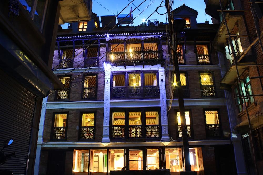 هيرانيا جيست هاوس