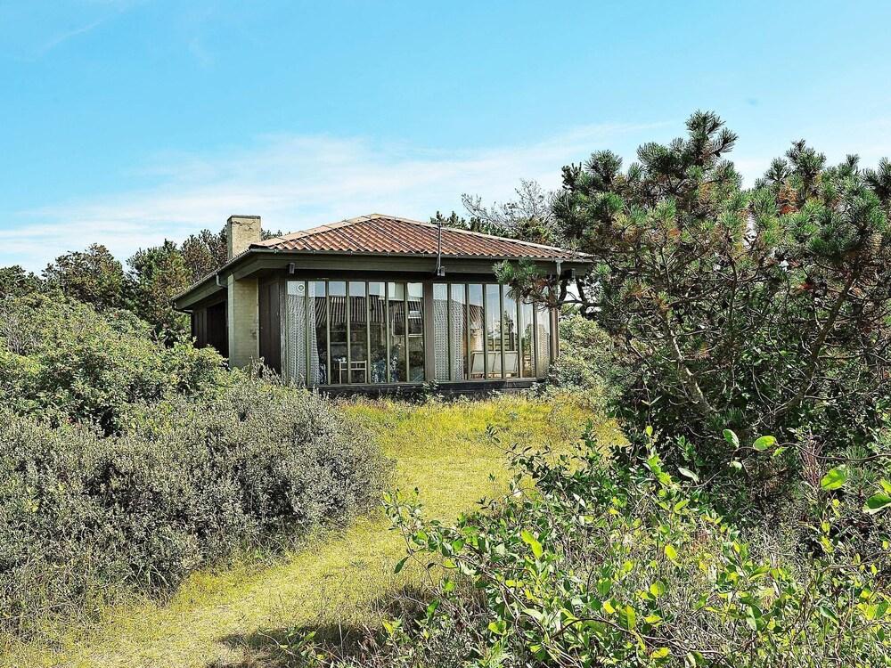 4 بيرسون هوليداي هوم إن هين المنطقة المحيطة بالمنشأة