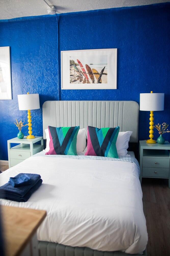 أميزينج ستوديو إن بيفيرلي بوليفارد! سليبس 3! غرفة