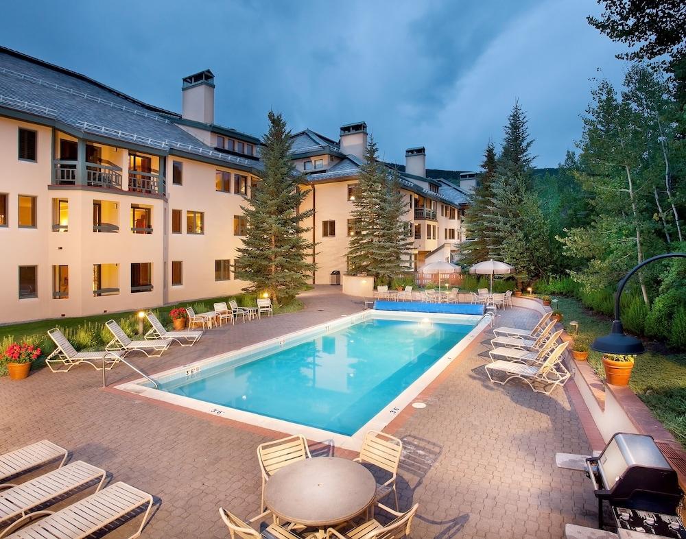 كيفا لودج باي إيست ويست  هوسبيتاليتي