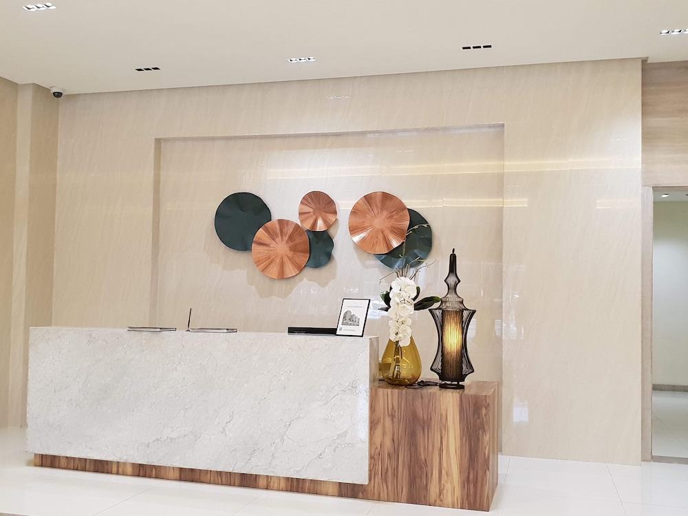 كوندو 101 آت نيو بورت سيتي قاعة الاستقبال