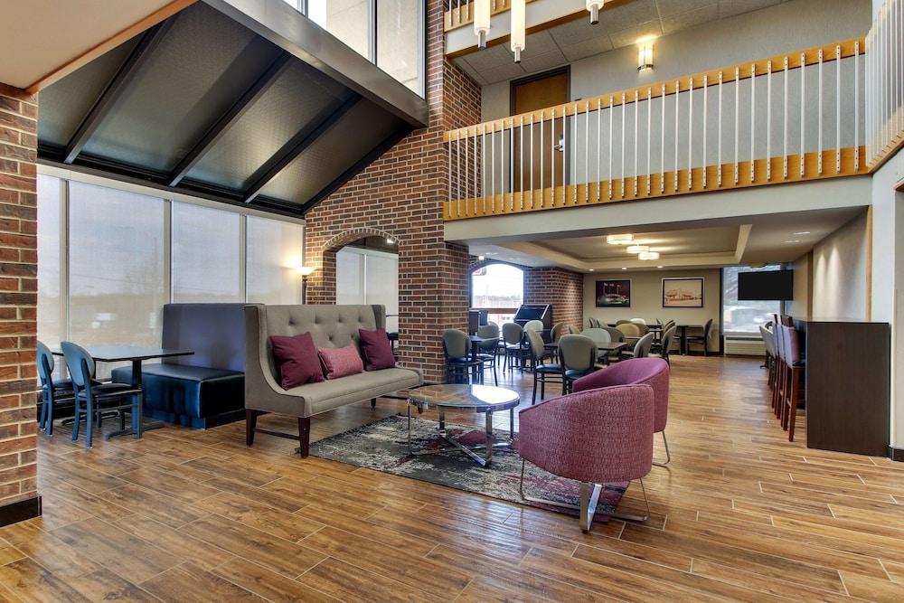 دروري إن آند سويتس بوبلار بلاف الردهة