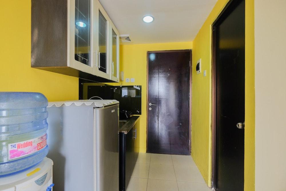 Modern and Comfy Studio Tamansari Sudirman Apartment Interior