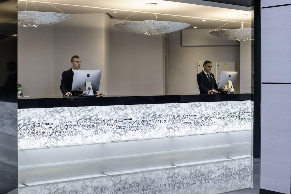 سبرينج هوتل فولكانو