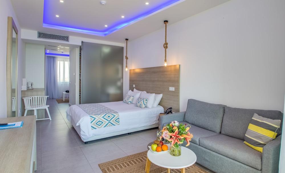 آيلند بوتيك هوتل غرفة