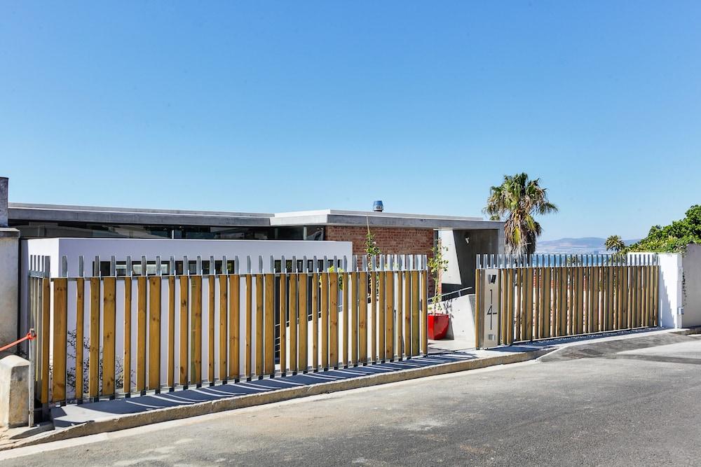 أبر جرين بوينت روس فيلا أخرى