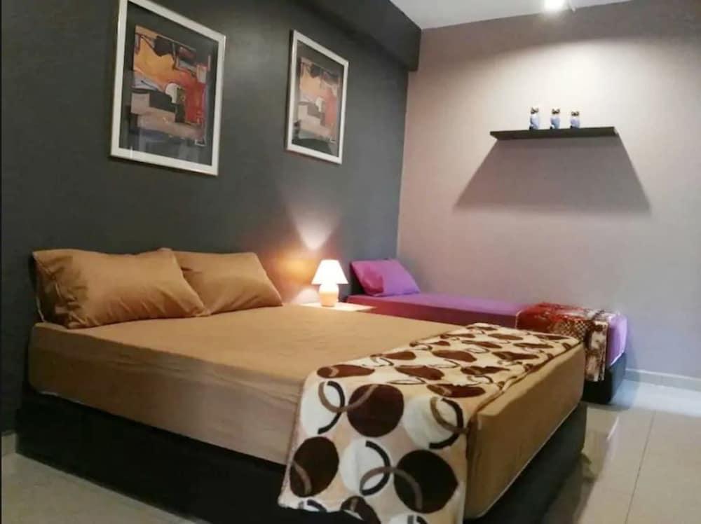 إندا فيلا إس إل 1-07 باي إس واي إن سي