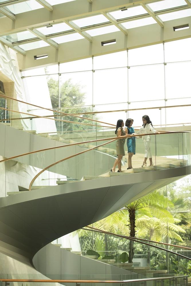 هيلتون باندونج الفندق من الداخل