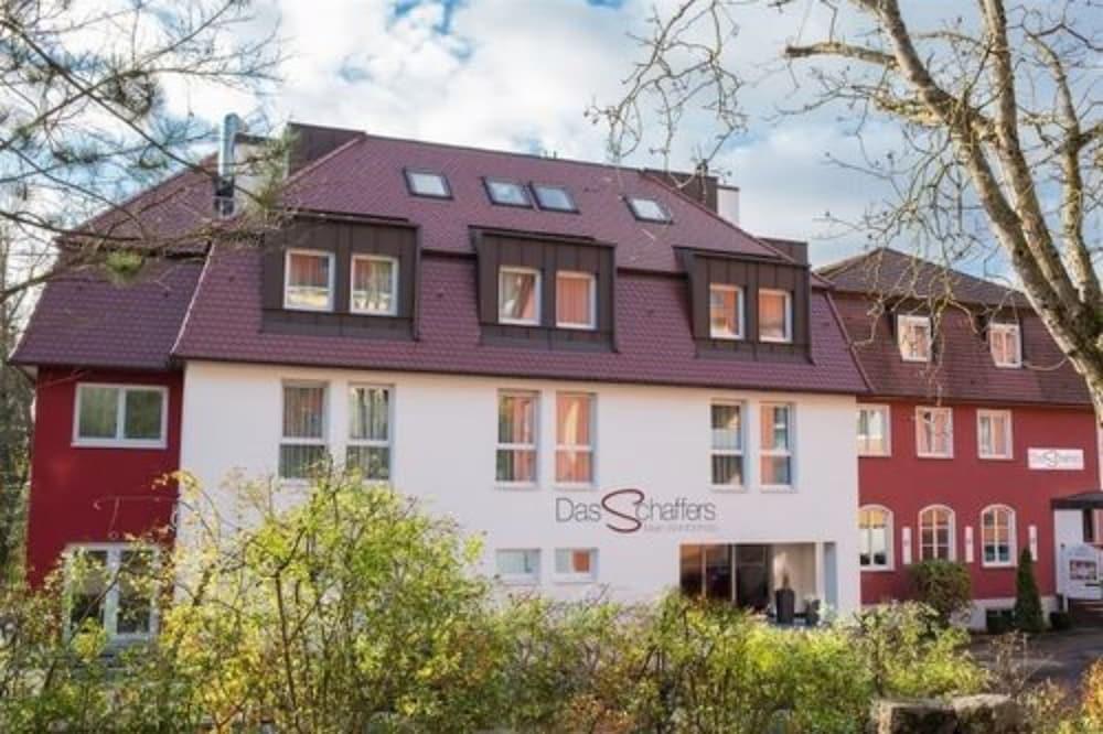 داس شافرز - ماين فولفول هوتل