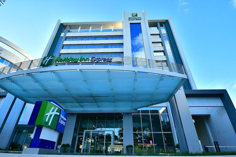 Holiday Inn Express Asuncion Aviadores by IHG