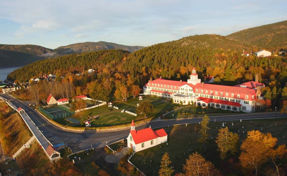 Hôtel Tadoussac Aerial View