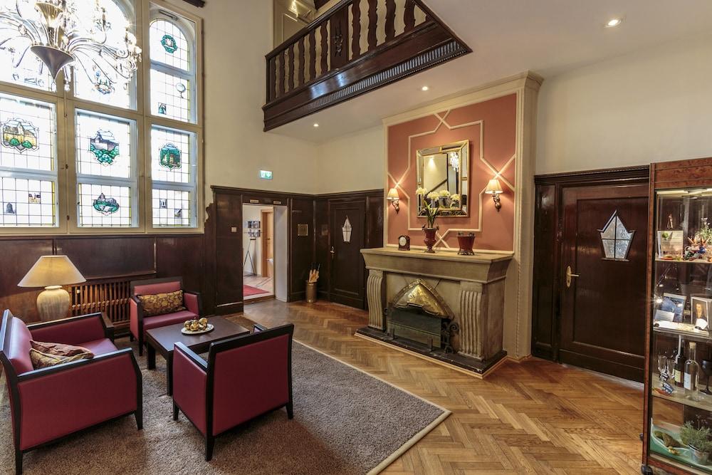 بارك هوتل جولدينه بيرجه الصورة الأساسية