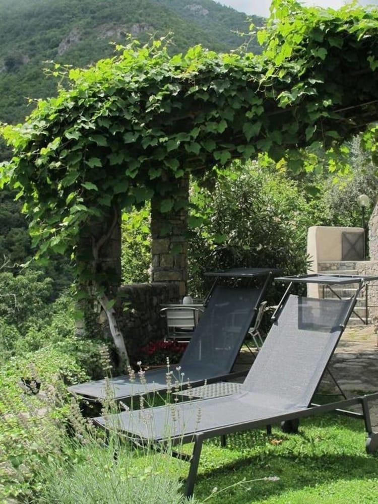 Stunning Medieval Setting Surrounded by Mountains Exterior