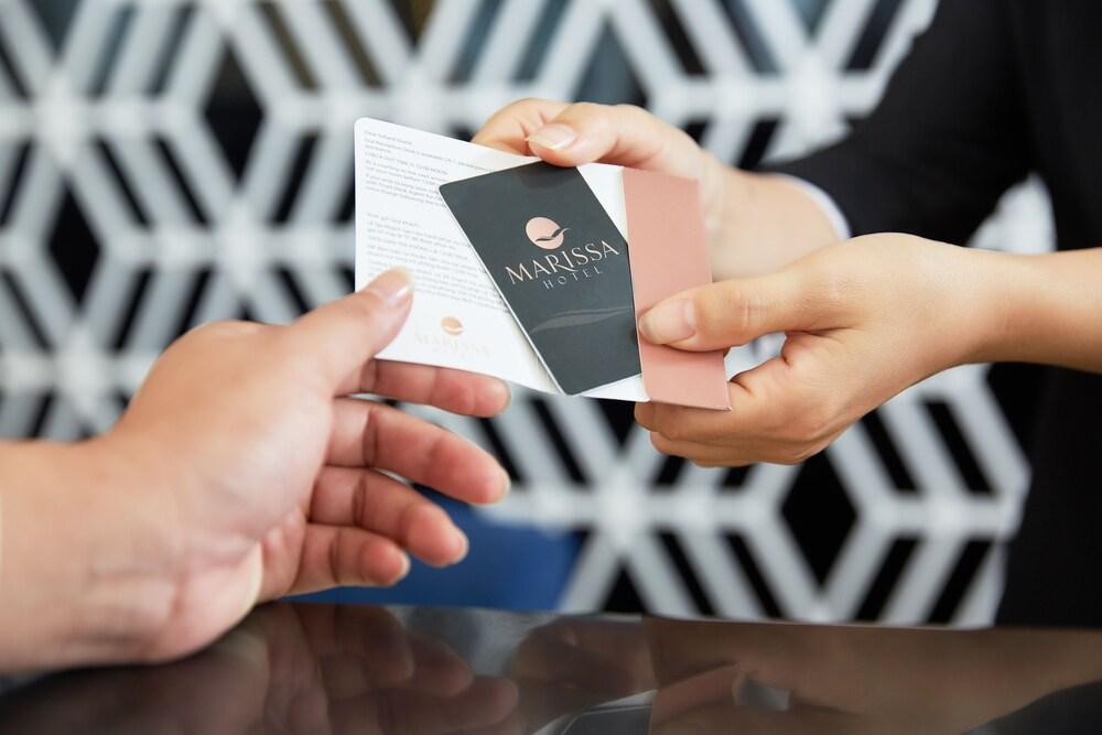 ماريسا هاي تين هوتل آند سبا منطقة الاستقبال