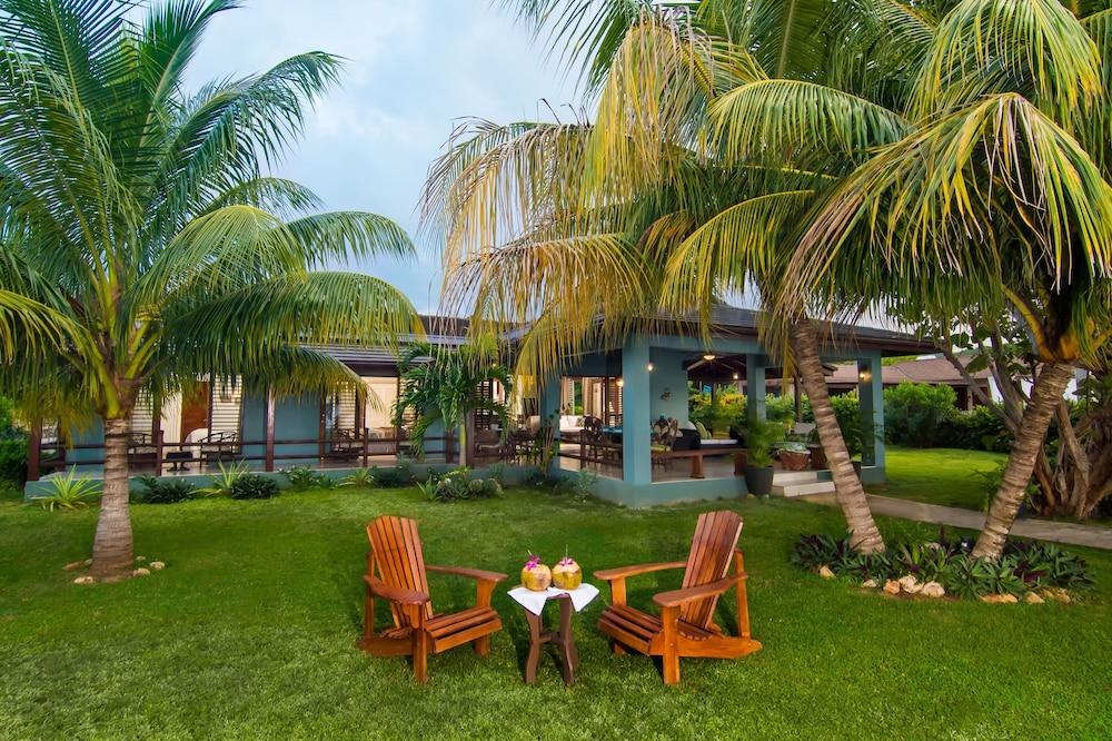 Beachnut, Rio Bueno, Jamaica Villas 3BR