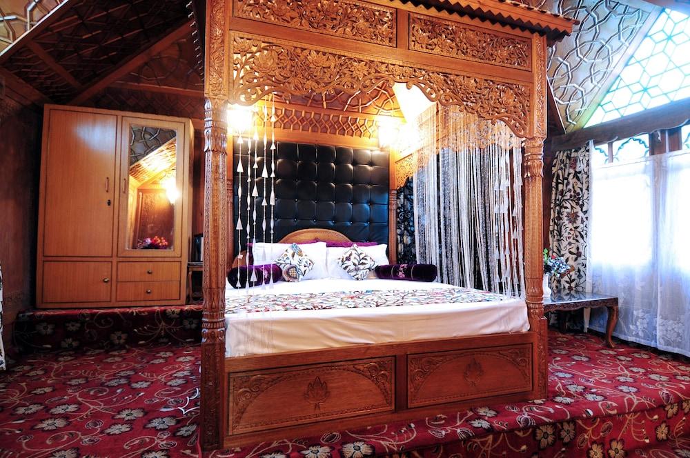 نيو جاكلين هيريتيدج هاوس بوتس نيجين ليك غرفة