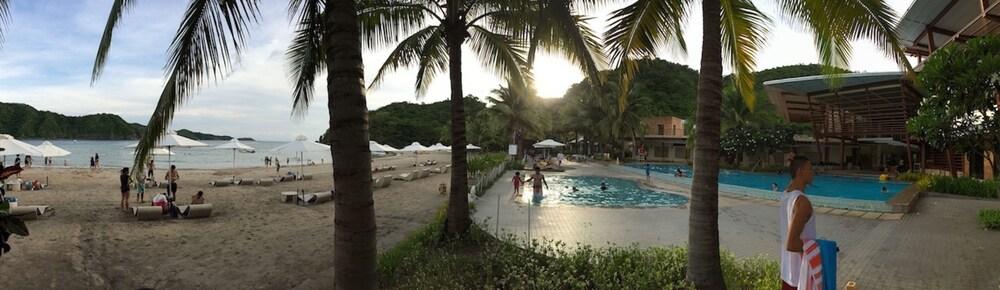 Beach Condos Pico de Loro Hamilo Coast Outdoor Pool