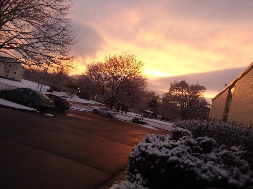 إيه بي إم إن آند سويتس المنطقة الخارجية