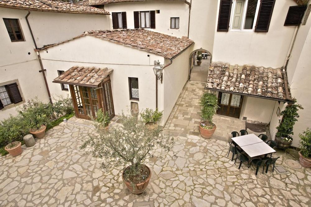 أجريتوريزمو فاتوريا دي كاستيلينشيو المنطقة الخارجية