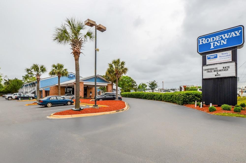 رودواي إن نورث تشارليستون - آشلي فوسفيت المنطقة الخارجية