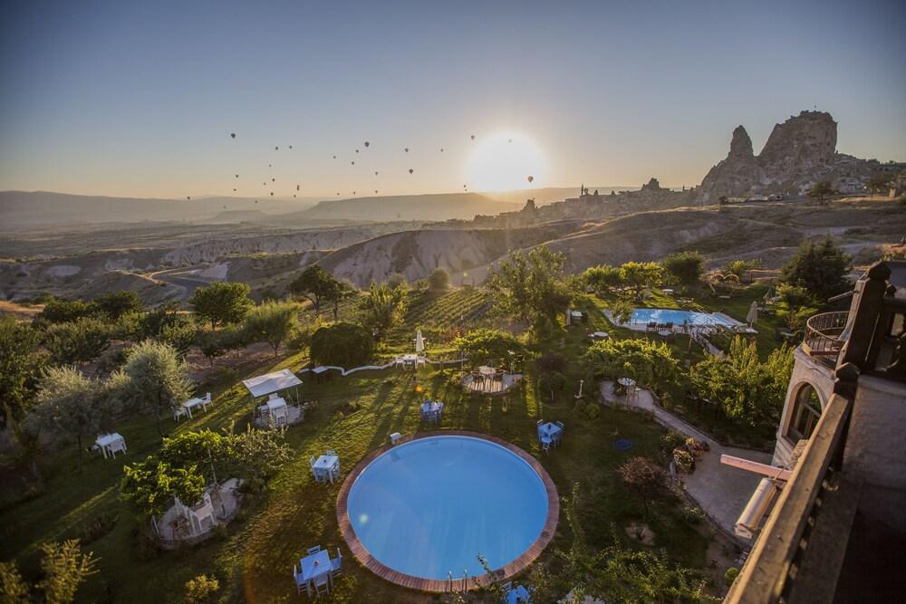 كارليك إيفي بوتيك هوتل - سبيشال كلاس زحليقة مائية