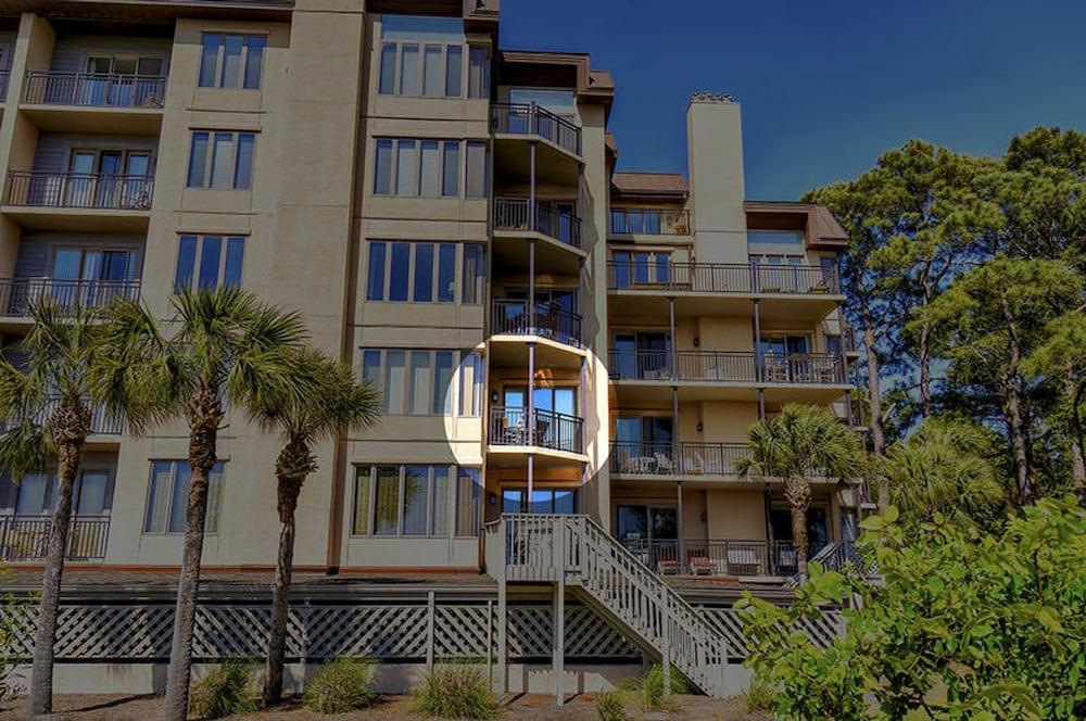 Point of View by Five Star Properties Exterior