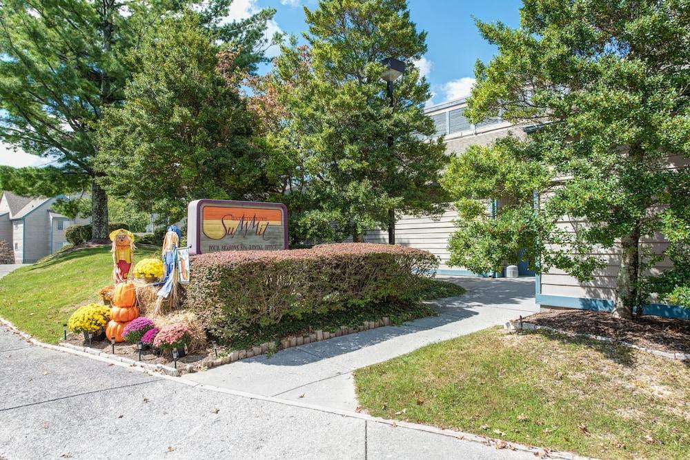 بيوتيفول فيوز ساميت أوف غاتلينبورغ تفاصيل الفندق من الخارج