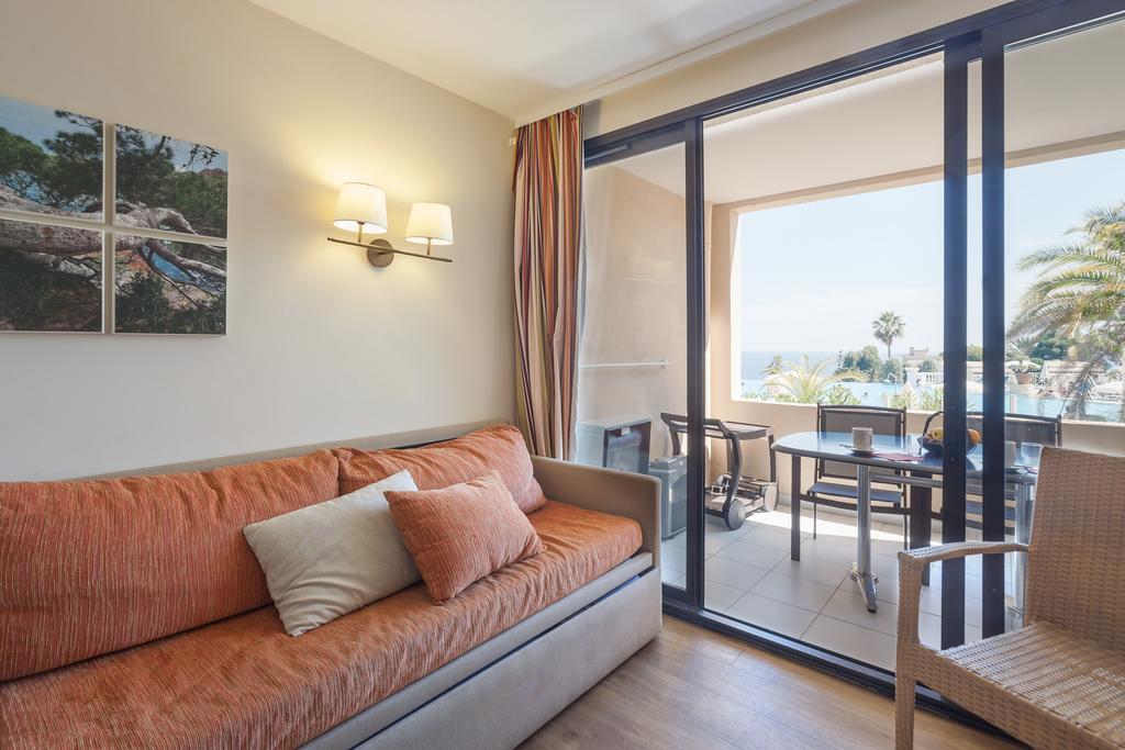 بير آند فاكانسيه ريزدنس كان فيلا فرانسيا أخرى