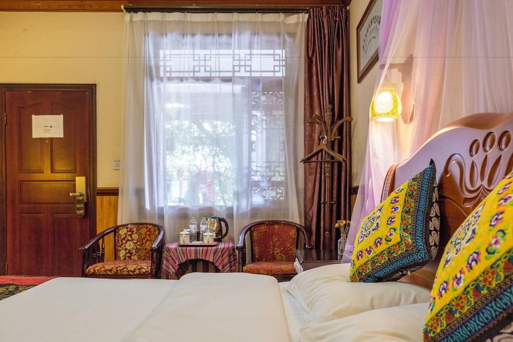 Lijiang He Mu Ju Inn Fairview Branch Room