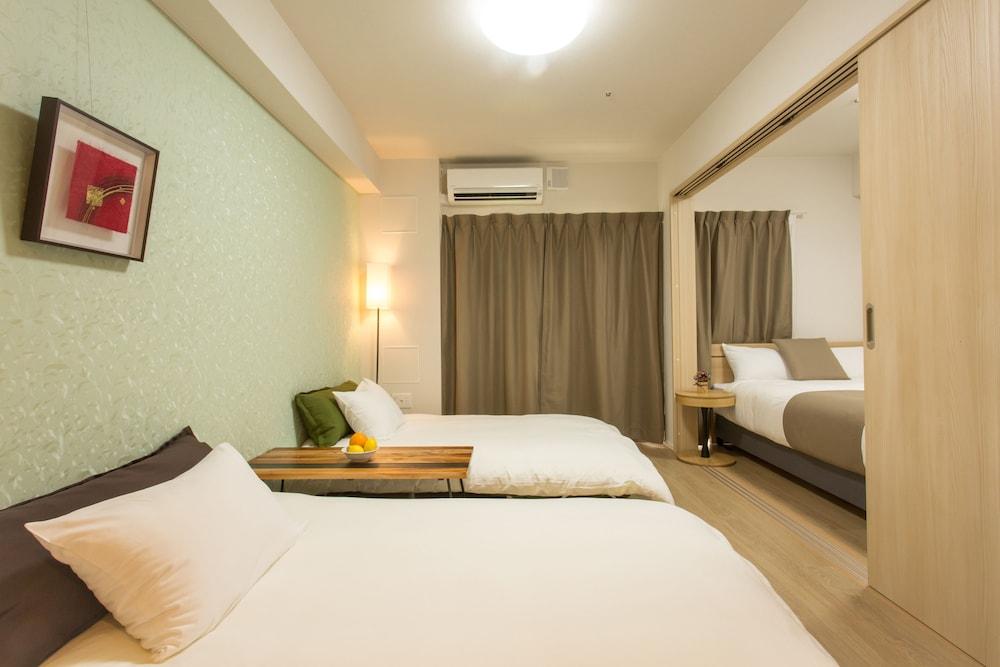 بون كوندو أوميدا إيست غرفة