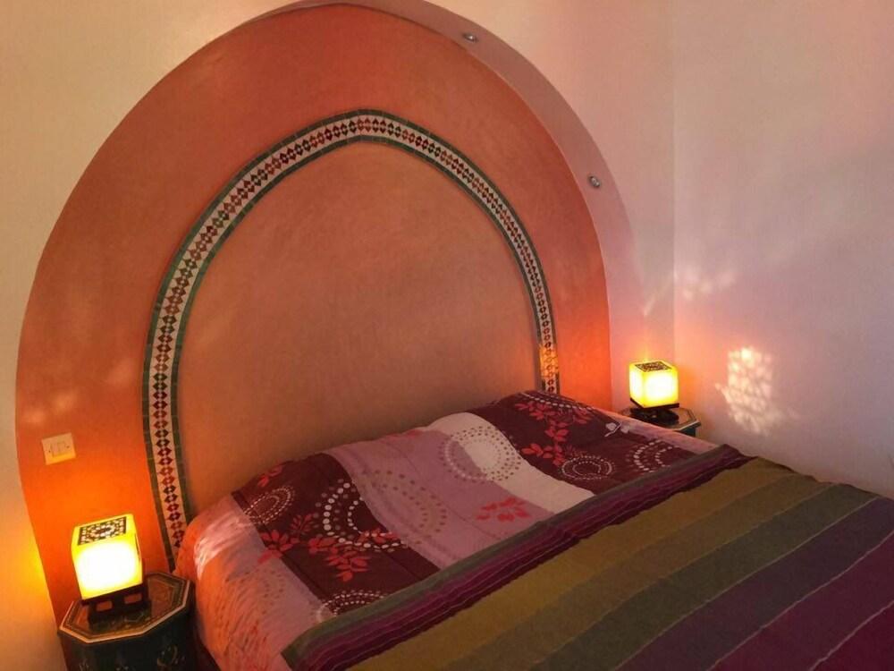 بيتش سايد 3 بد رومز رياص آر إي إف 1092 غرفة