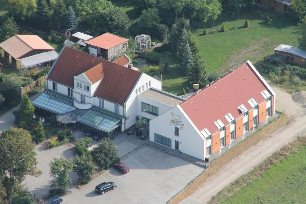 فلير هوتل رييونير