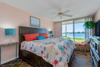 Bahia Vista by 7/8 VTrips
