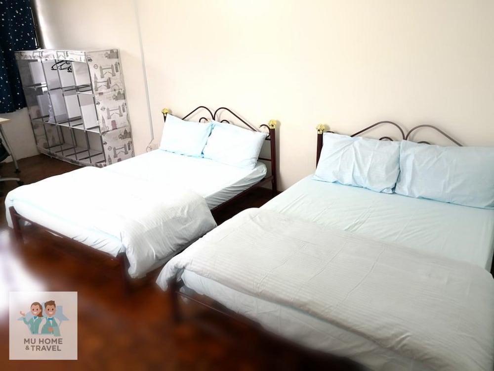 موهوم هوليداي هاوس إن بيتالينج جايا غرفة