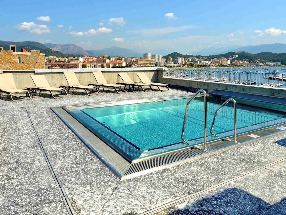 ibis Styles Ajaccio Napoleon Exterior