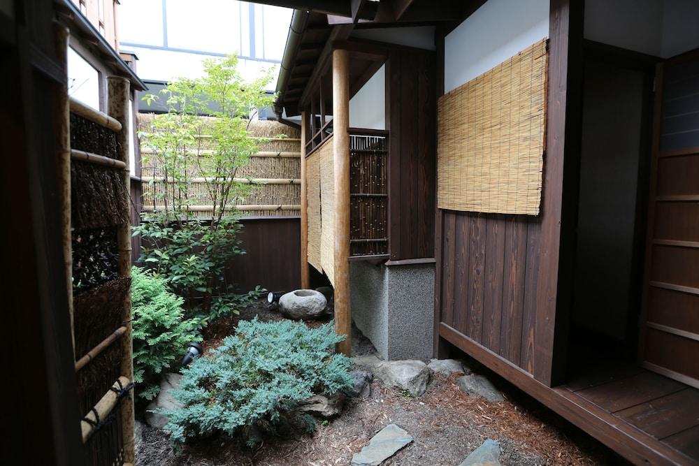 Ikkyu-an Property Grounds