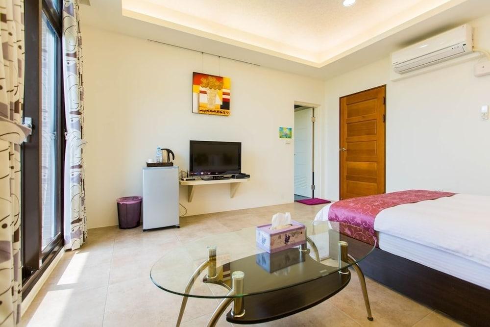 بلانشي دينج أي بد آند بريكفاست غرفة