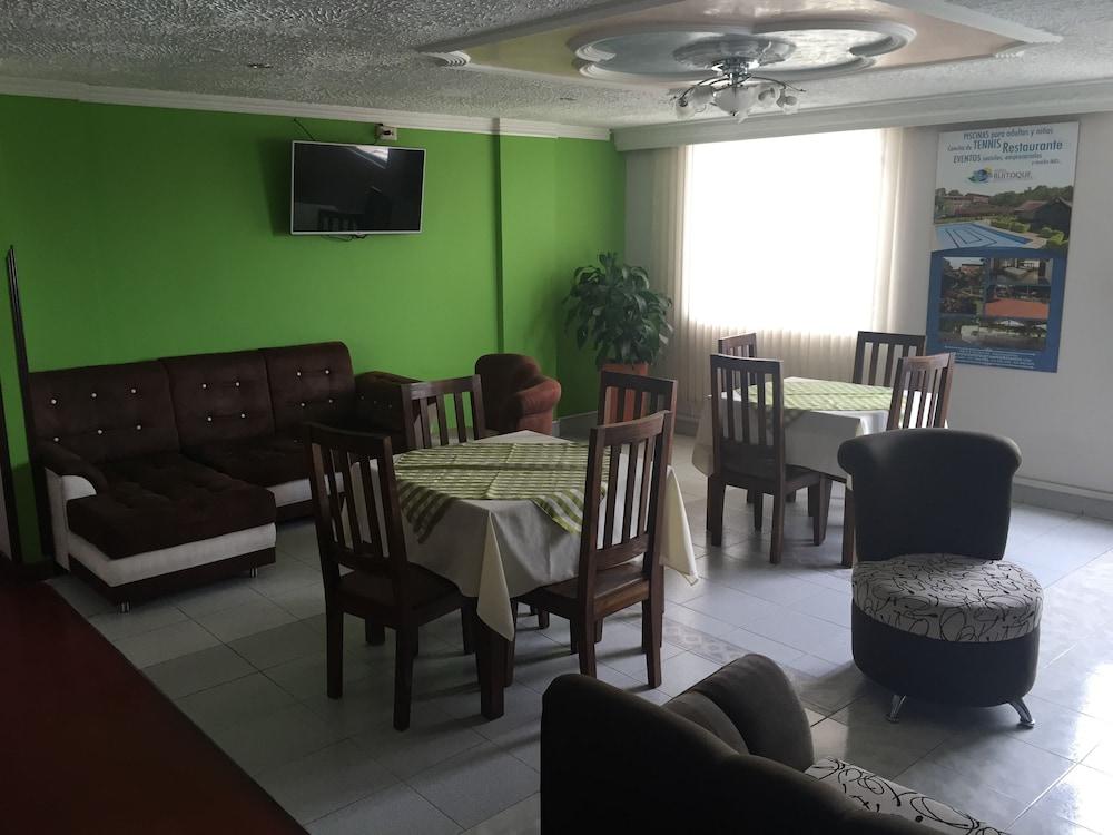 أييندا 1506 لا بويرتا ديل سول الفندق من الداخل