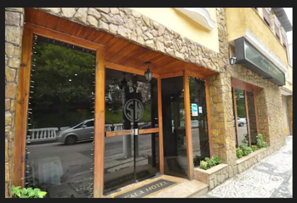 Hotel Serra da Estrela Exterior