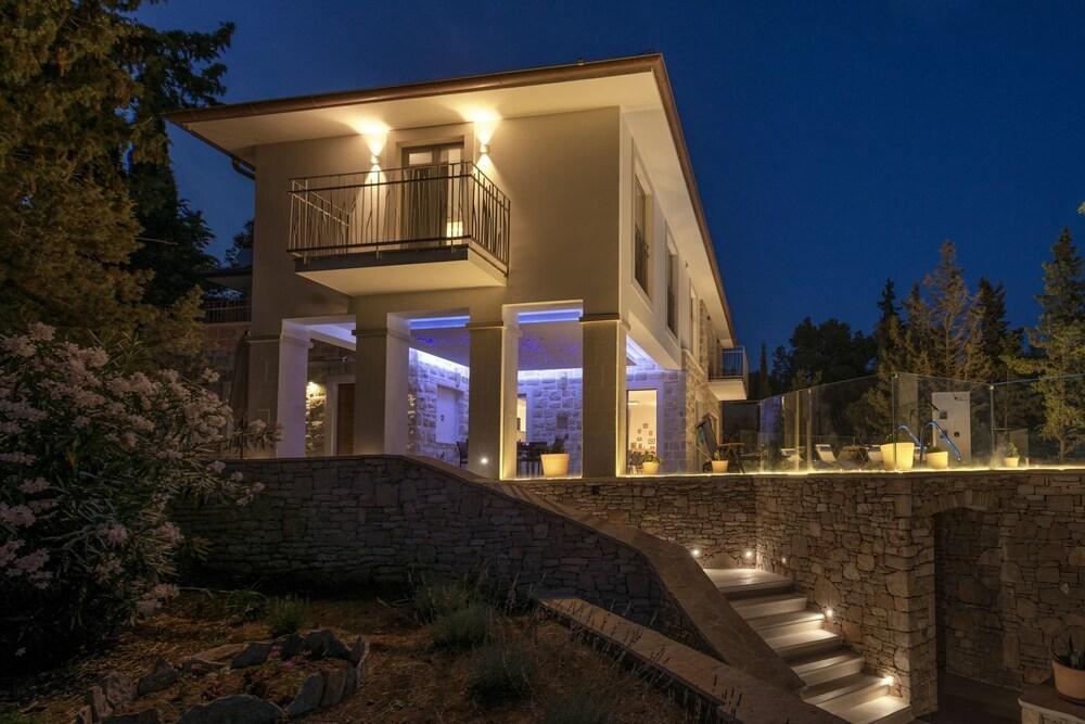 Luxury Villa Hvar Enigma with Pool Exterior